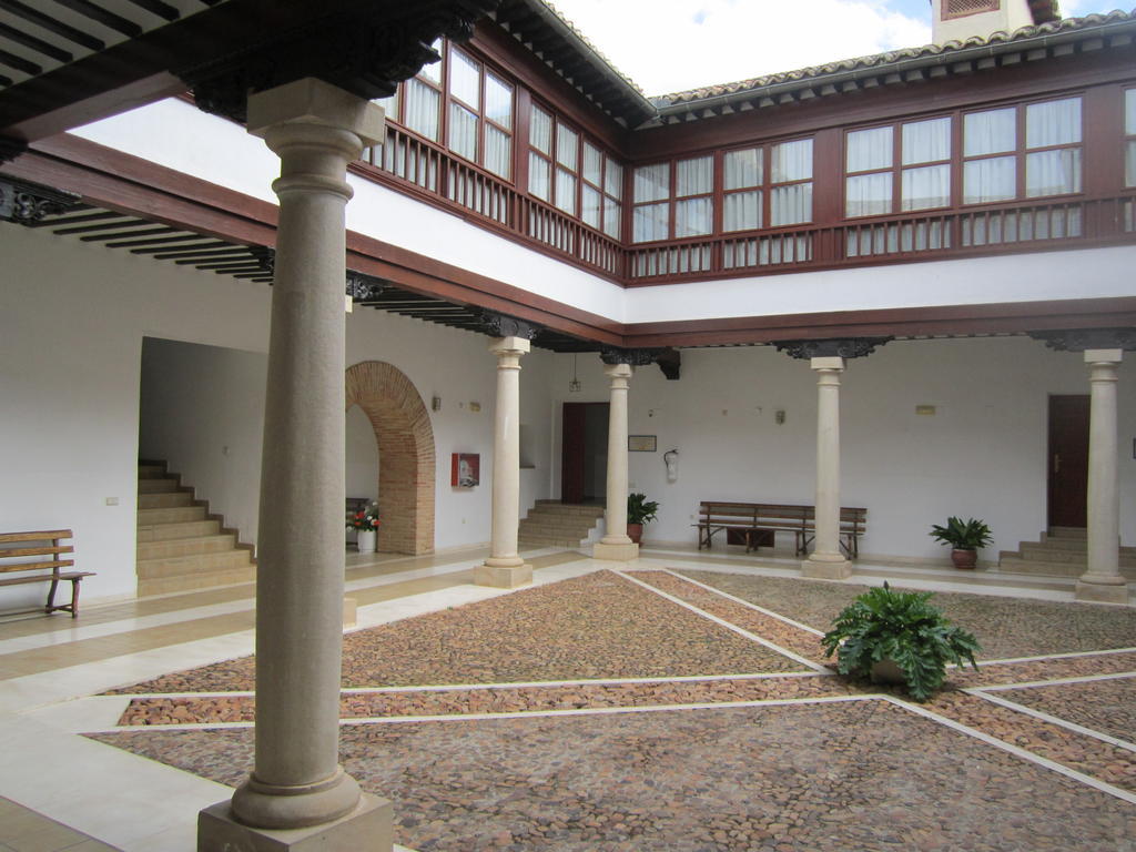Apartamentos Venta Don Quijote Almagro Bagian luar foto