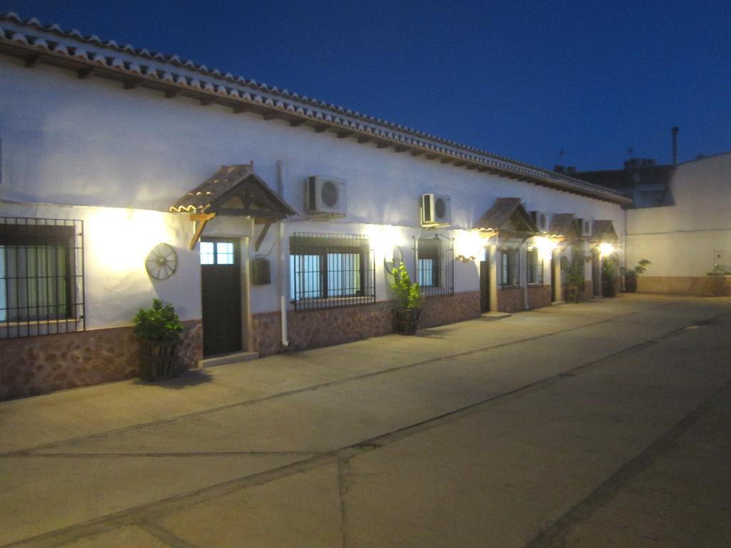 Apartamentos Venta Don Quijote Almagro Bagian luar foto