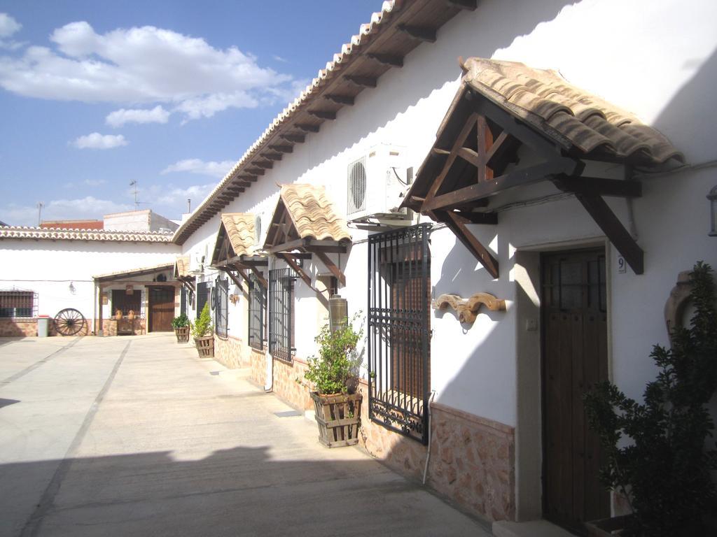 Apartamentos Venta Don Quijote Almagro Bagian luar foto